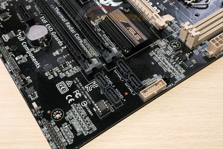 450x301  50 KB. Big one: 1500x1004  334 KB