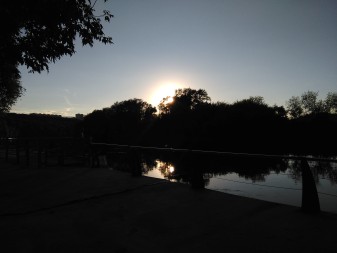 337x253  26 KB. Big one: 3264x2448  1702 KB