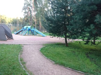 337x253  63 KB. Big one: 5520x4140  12111 KB