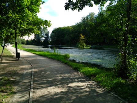 447x336  65 KB. Big one: 5344x4016  6590 KB