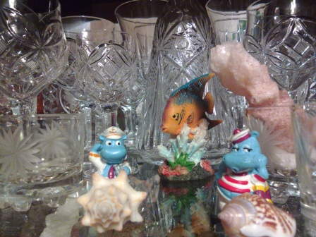 448x336  118 KB. Big one: 3264x2448  6592 KB