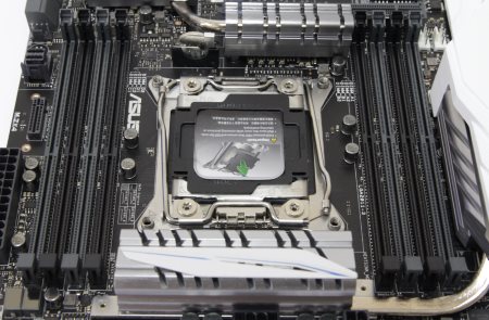 450x295  40 KB. Big one: 1000x655  149 KB