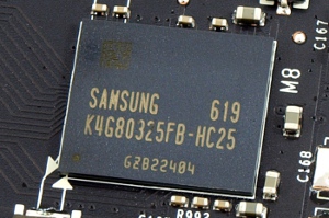 300x199  39 KB. Big one: 700x464  131 KB