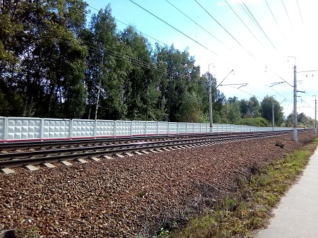 450x337  91 KB. Big one: 3264x2448  4628 KB