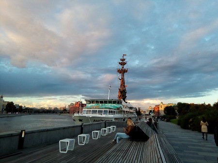 450x337  44 KB. Big one: 3264x2448  1832 KB