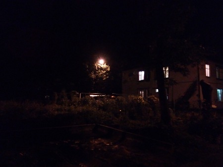 450x337  24 KB. Big one: 3264x2448  1037 KB