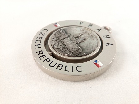 450x337  35 KB. Big one: 3264x2448  1592 KB