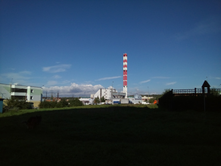 450x338  50 KB. Big one: 4160x3120  1219 KB