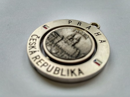 450x337  34 KB. Big one: 4160x3120  2607 KB