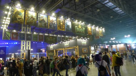 450x253  45 KB. Big one: 1000x563  143 KB