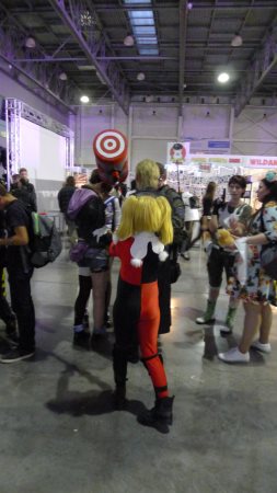 253x450  37 KB. Big one: 563x1000  105 KB