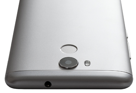 450x308  48 KB. Big one: 1340x916  484 KB