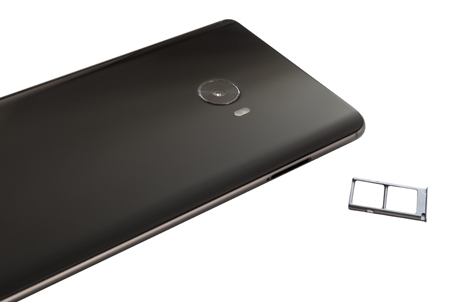 450x302  30 KB. Big one: 1264x848  218 KB