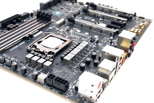 500x334  49 KB. Big one: 2500x1668  632 KB