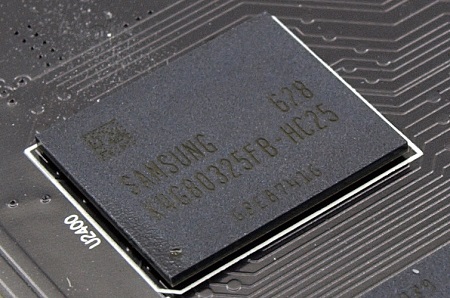 450x298  65 KB. Big one: 754x500  162 KB