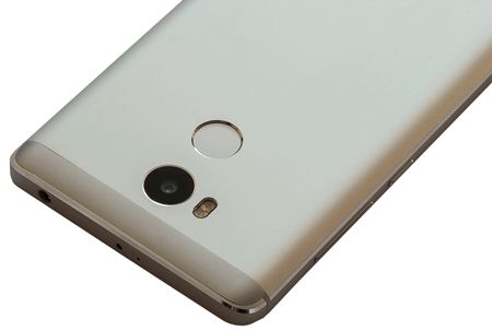 450x303  11 KB. Big one: 1221x821  54 KB