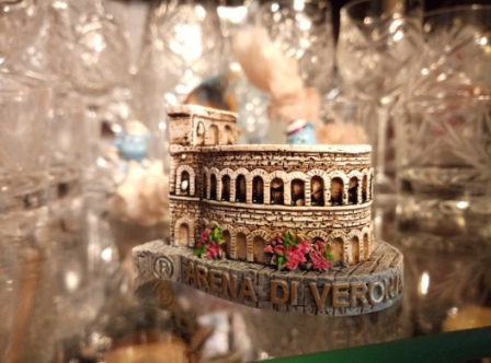 448x332  75 KB. Big one: 4208x3120  4127 KB