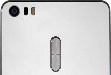 450x305  30 KB. Big one: 1500x1015  445 KB