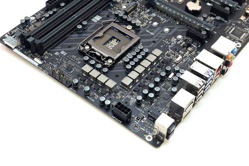 500x334  45 KB. Big one: 2500x1668  665 KB