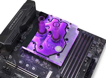 450x331  47 KB. Big one: 550x405  70 KB