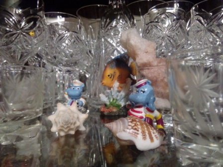 448x336  76 KB. Big one: 4224x3168  4630 KB