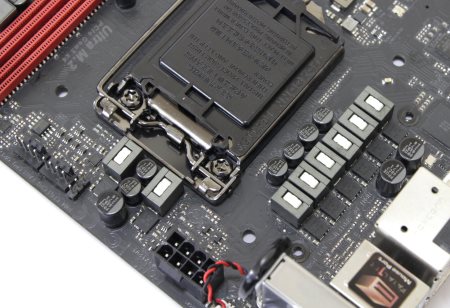 450x308  40 KB. Big one: 1000x684  144 KB