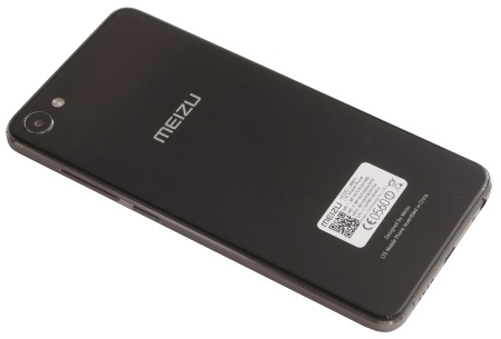 450x305  20 KB. Big one: 1476x1000  430 KB