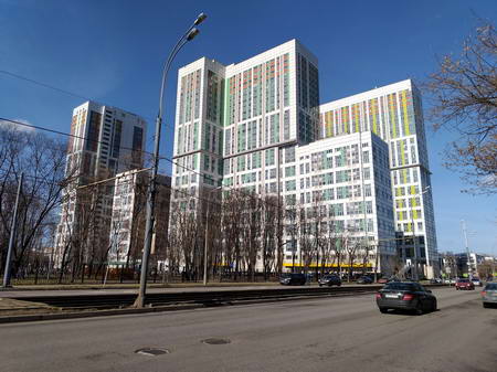 450x337  65 KB. Big one: 3928x2944  6067 KB