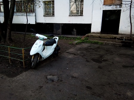 450x337  125 KB. Big one: 4160x3120  3251 KB