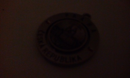 450x270  21 KB. Big one: 2880x1728  1784 KB