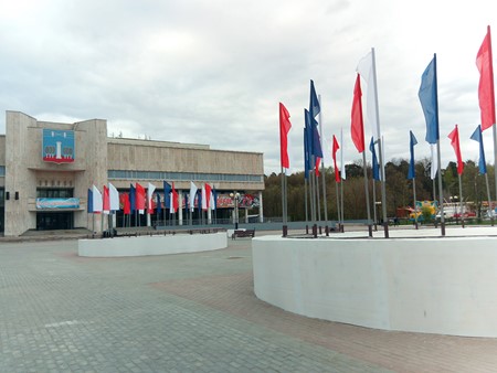 450x338  48 KB. Big one: 4608x3456  4037 KB