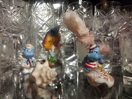 450x338  72 KB. Big one: 4160x3120  2401 KB