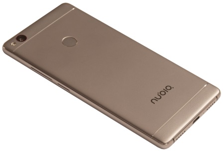 450x310  19 KB. Big one: 1452x1000  368 KB