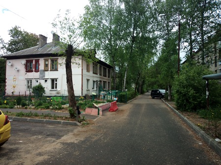 450x337  79 KB. Big one: 4608x3456  6120 KB