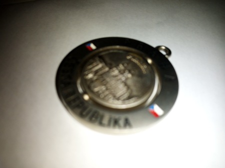 450x337  23 KB. Big one: 4608x3456  3600 KB