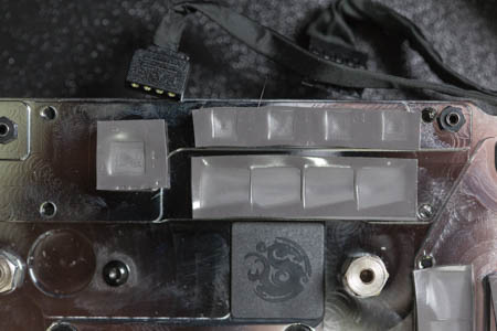 450x300  60 KB. Big one: 1500x1000  217 KB