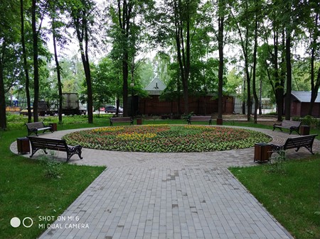 450x337  98 KB. Big one: 4032x3016  7823 KB