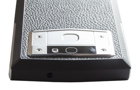 450x290  35 KB. Big one: 1076x694  400 KB