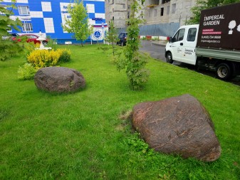 337x253  302 KB. Big one: 5520x4144  12803 KB