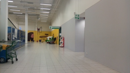 448x252  36 KB. Big one: 4864x2736  4762 KB