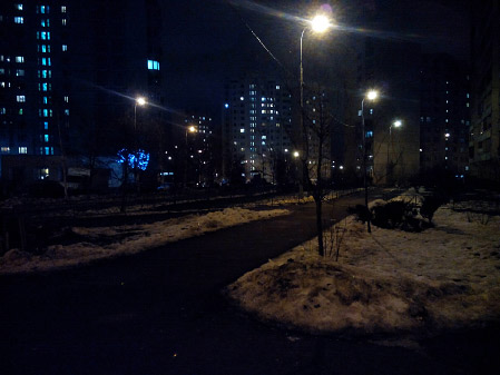 449x337  40 KB. Big one: 4096x3072  3380 KB