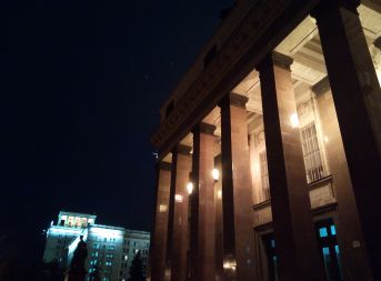 343x253  20 KB. Big one: 4160x3067  7096 KB