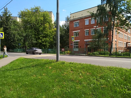 450x337  93 KB. Big one: 4000x3000  8330 KB