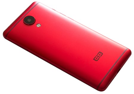 450x316  18 KB. Big one: 1426x1000  411 KB