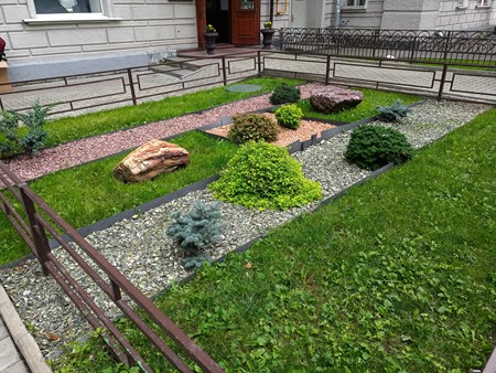 450x338  81 KB. Big one: 4000x3008  6395 KB