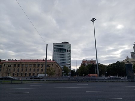 450x338  31 KB. Big one: 4000x3008  2450 KB