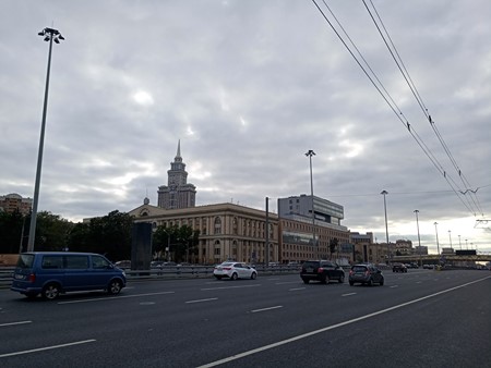 450x338  33 KB. Big one: 4000x3008  2502 KB