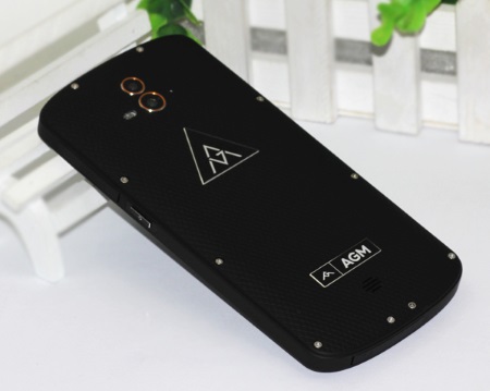 450x359  29 KB. Big one: 900x593  235 KB