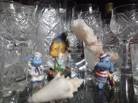 448x336  77 KB. Big one: 4608x3456  7224 KB