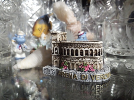 448x336  69 KB. Big one: 4608x3456  6856 KB